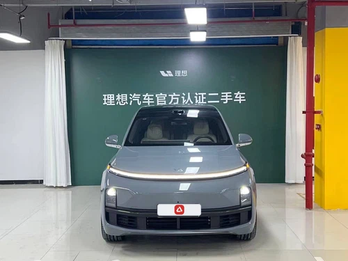 LiXiang L8