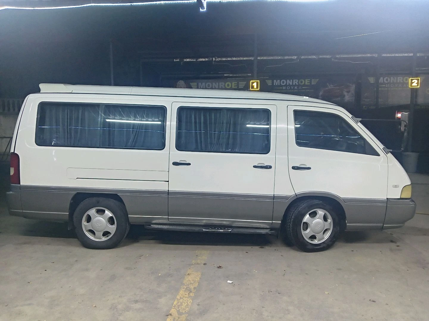 SsangYong Istana