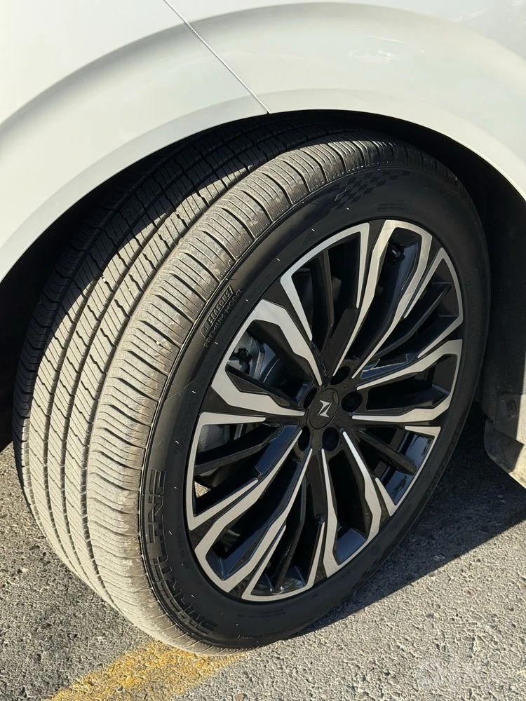 Dongfeng EP 008