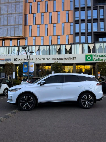 BYD Tang