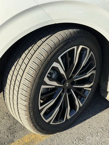 Dongfeng EP 008