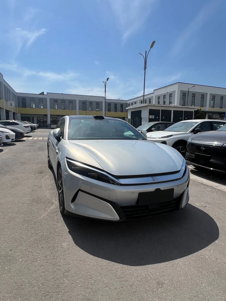 BYD Han L