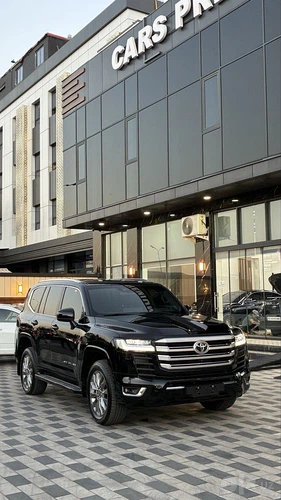 Toyota Land Cruiser 300