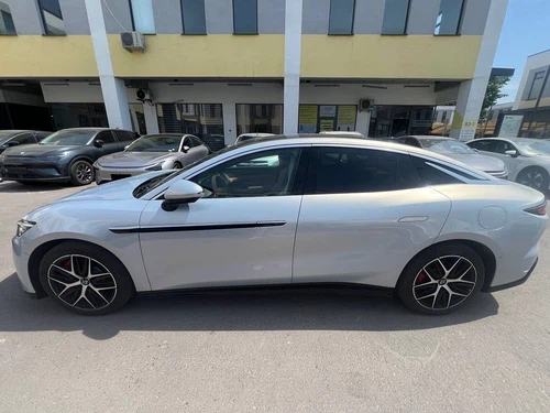 BYD Han L