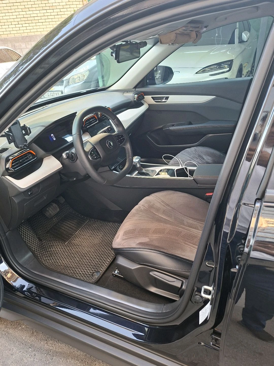 Dongfeng Shine