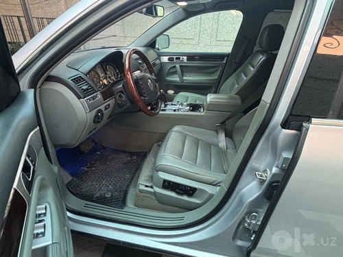 Volkswagen Touareg R