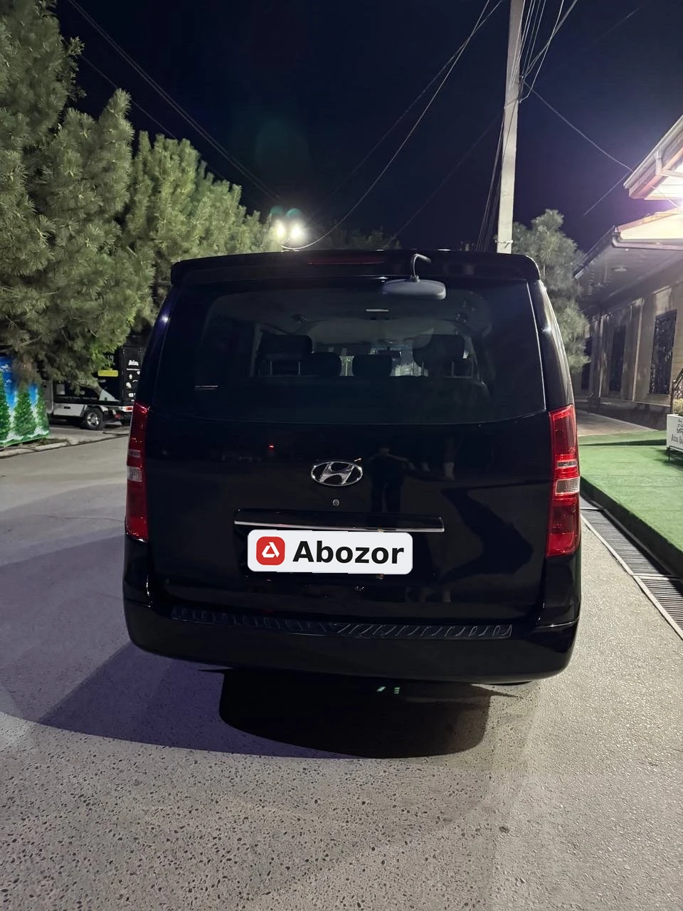 Hyundai Grand Starex