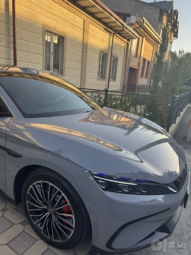 BYD Han L