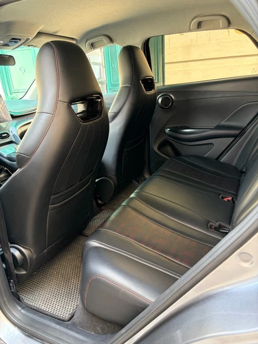 BYD E2