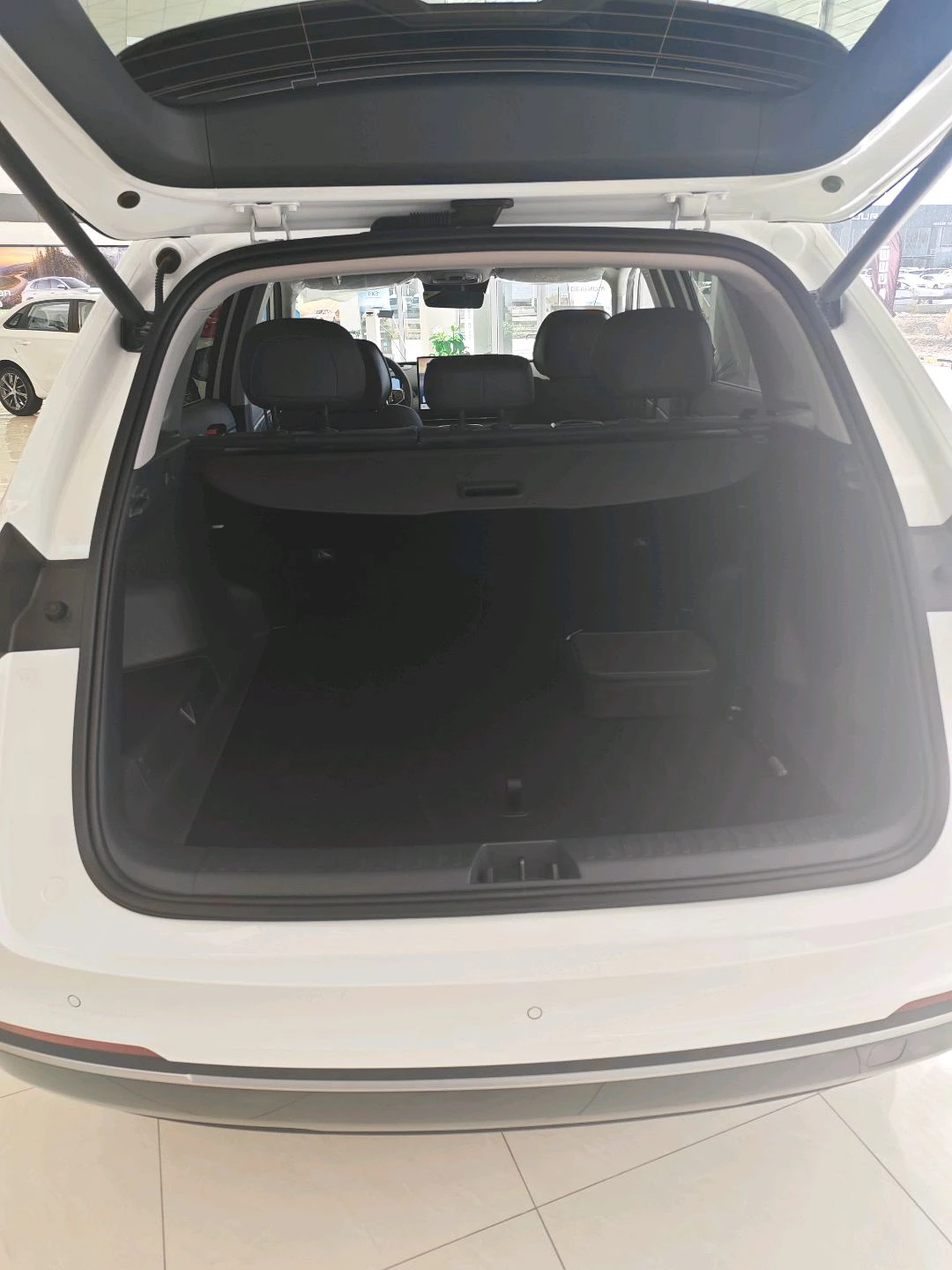 Geely EX5