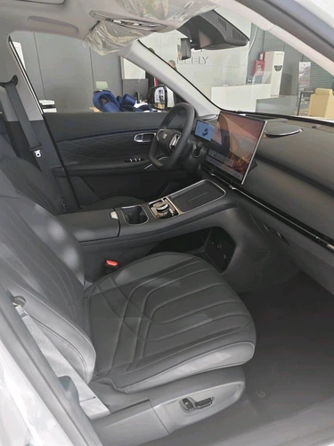 Geely EX5