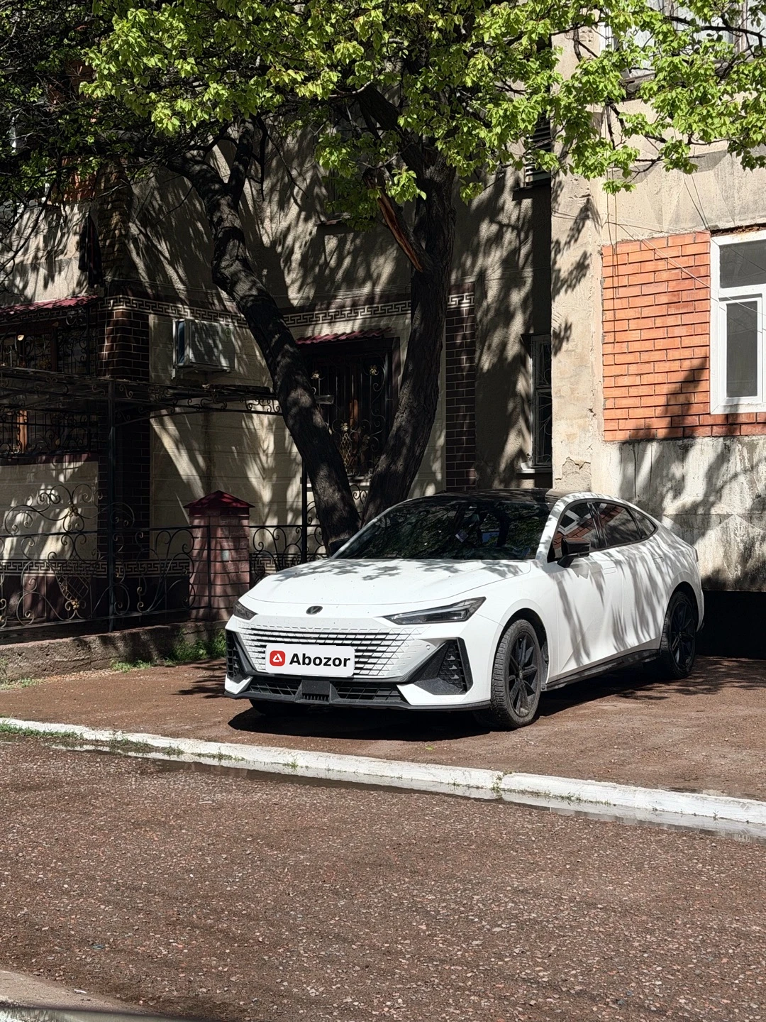 Changan UNI-V