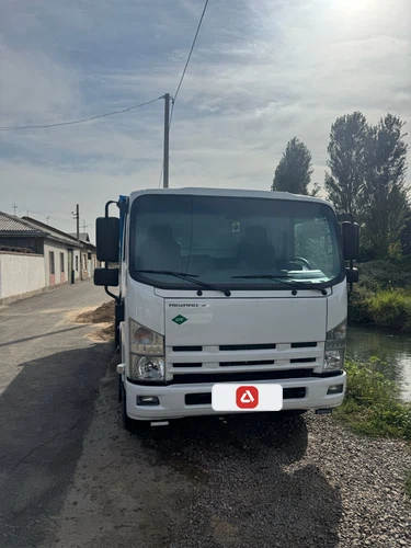 Isuzu 117