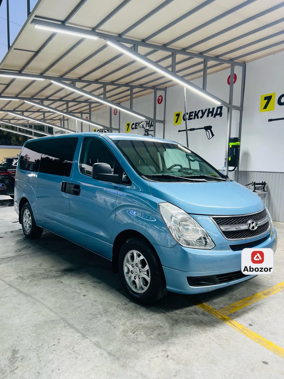 Hyundai Grand Starex