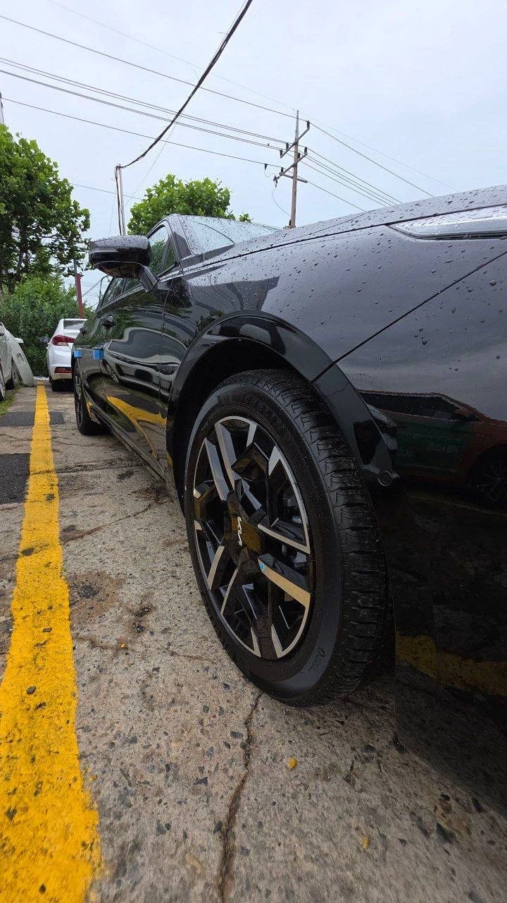 Kia K8