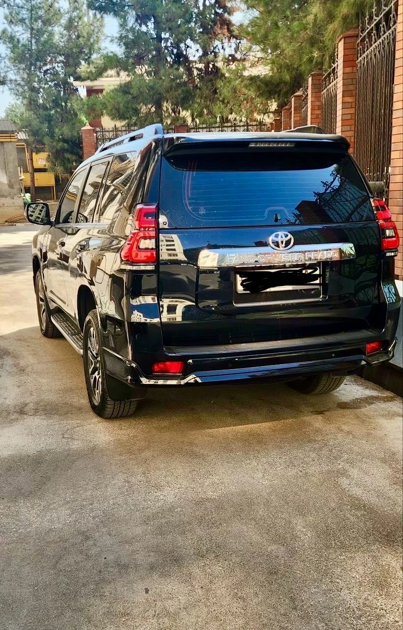 Toyota Land Cruiser Prado