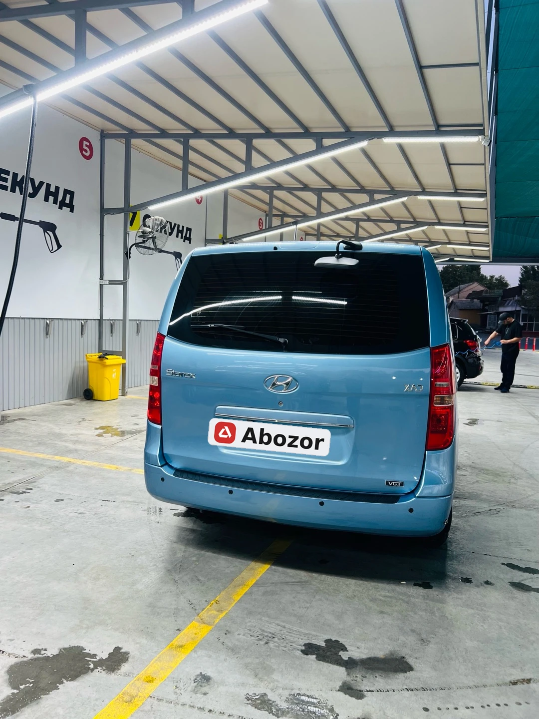 Hyundai Grand Starex