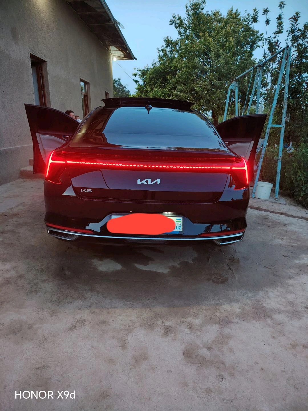 Kia K8