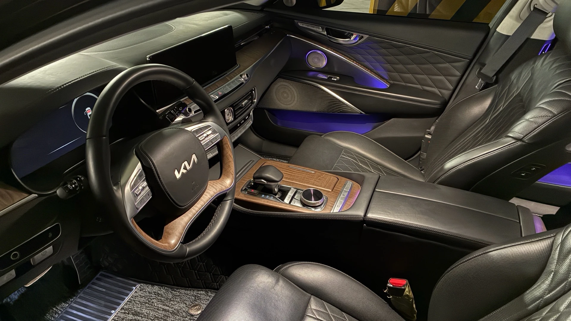 Kia K9