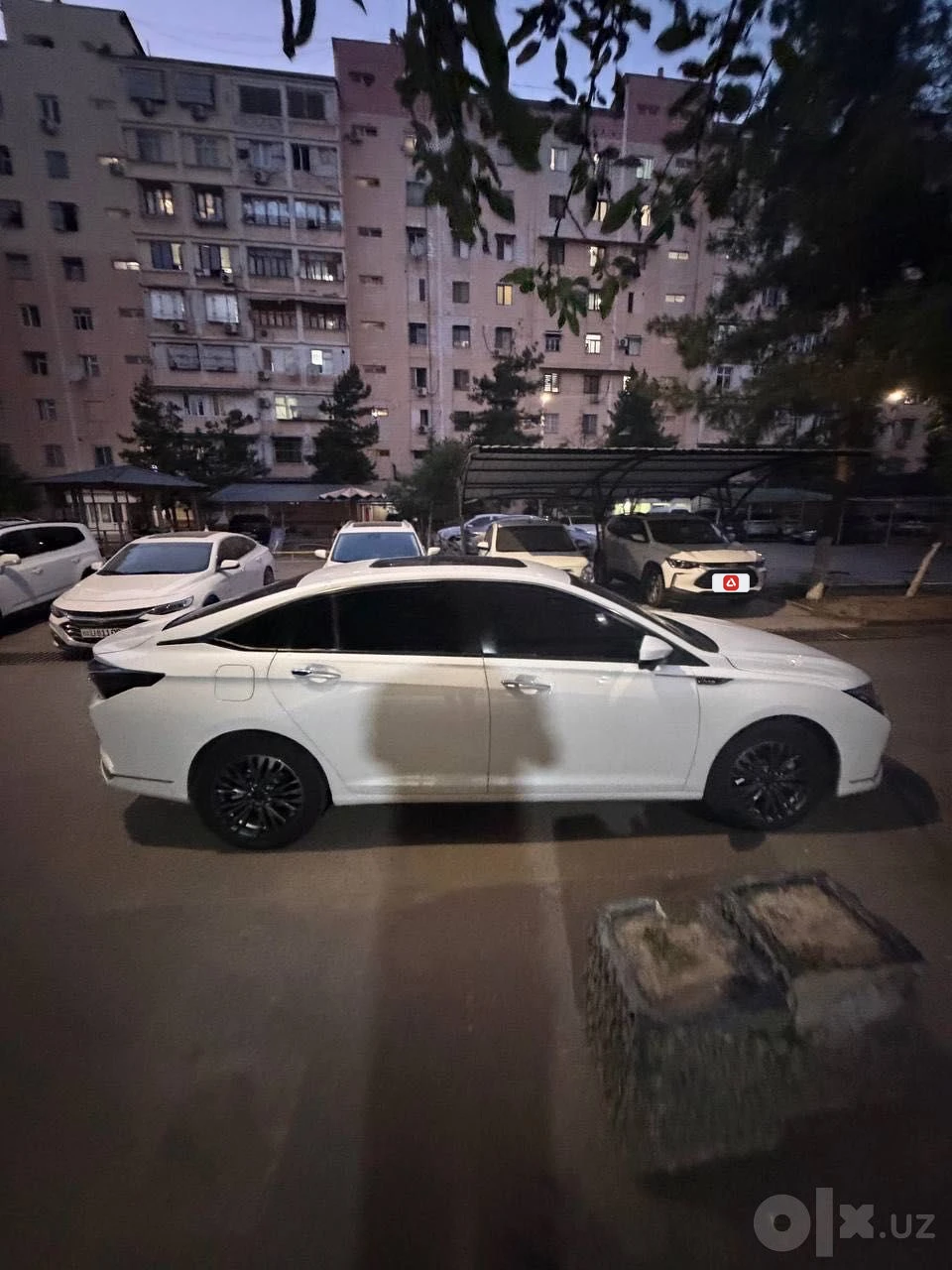 Dongfeng Aeolus Mage