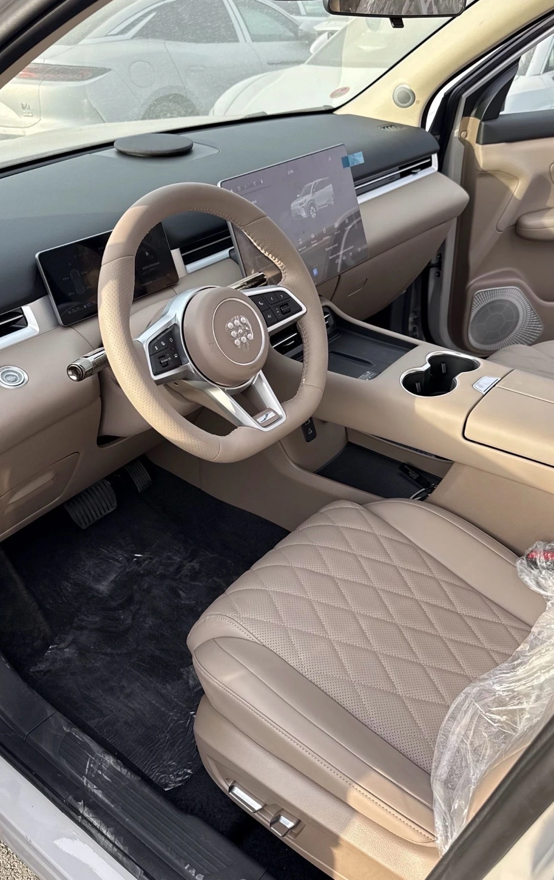 Dongfeng Fengon E5
