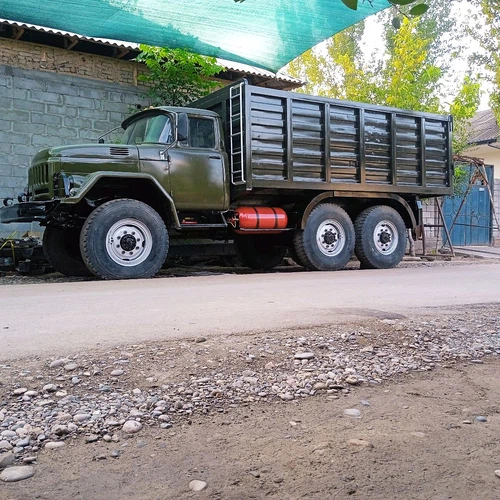 ЗИЛ 4104
