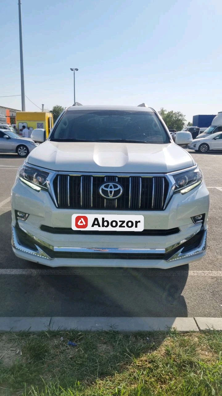 Toyota Land Cruiser Prado