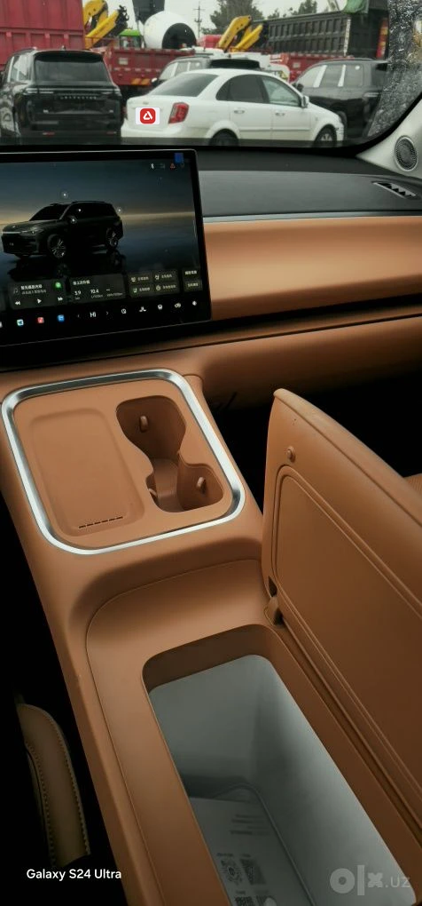 Leapmotor C16