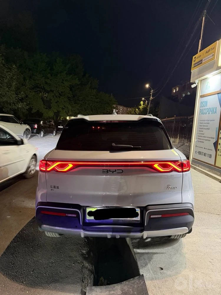 BYD Yuan Up