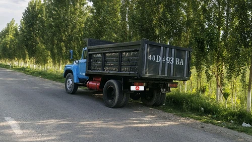 ЗИЛ 4104