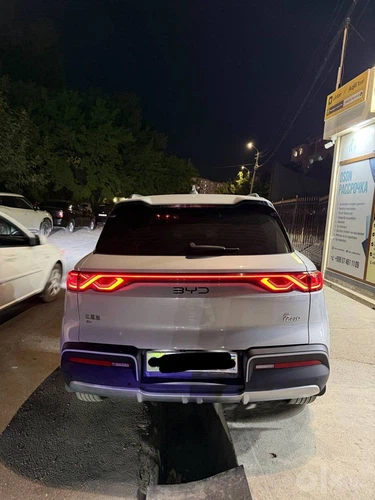 BYD Yuan Up