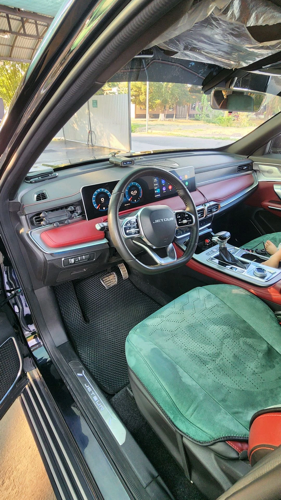 Jetour X70 PLUS