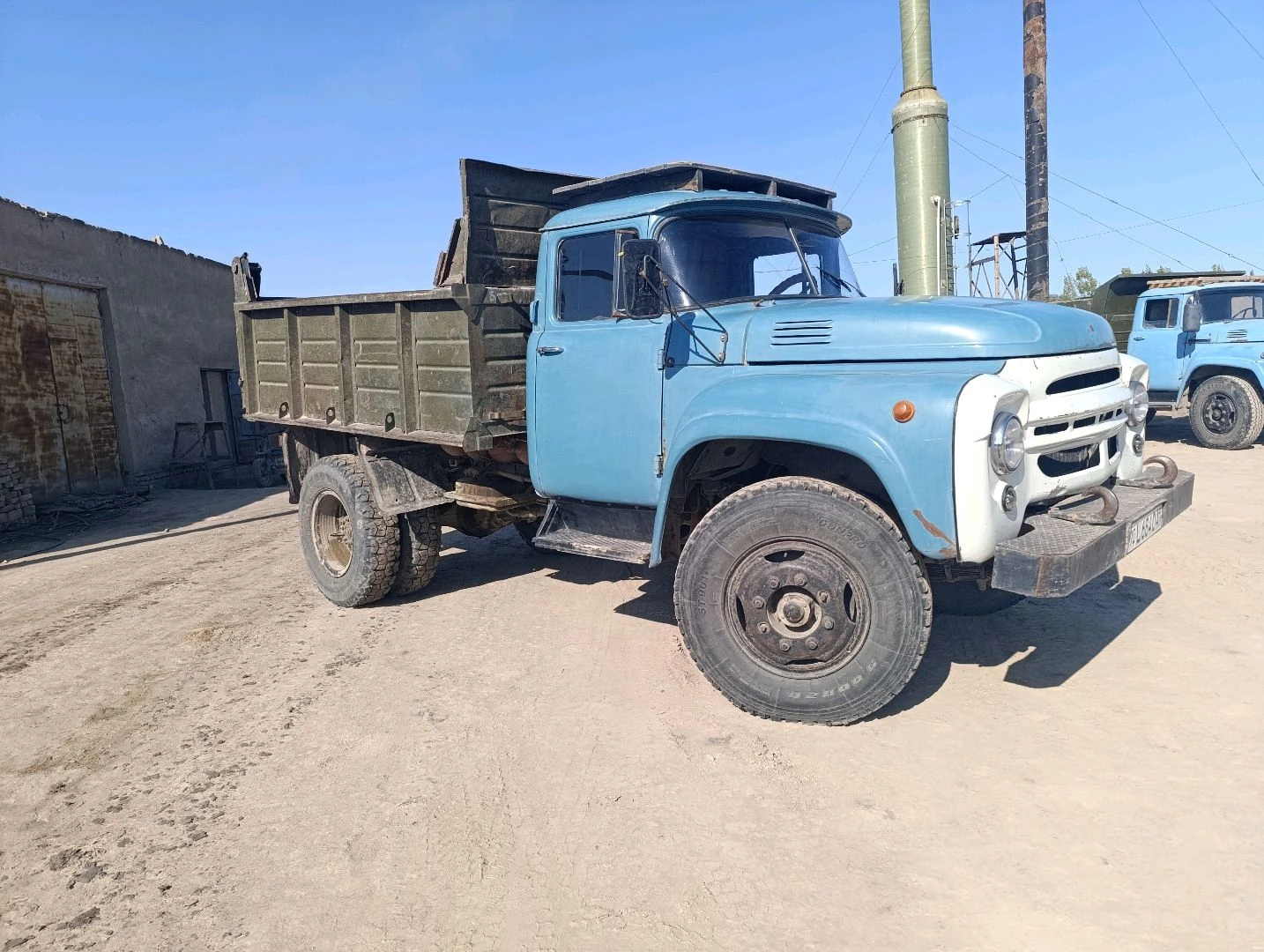 ЗИЛ 4104