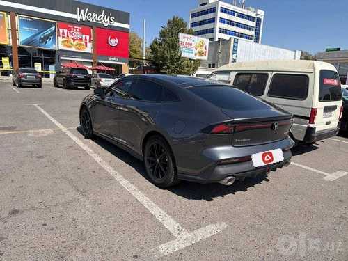 Changan UNI-V FL