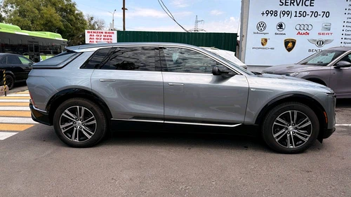 Cadillac Lyriq