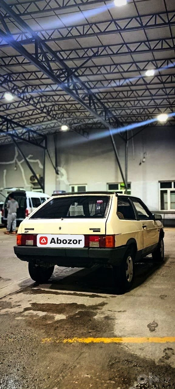 Lada (ВАЗ) 2108