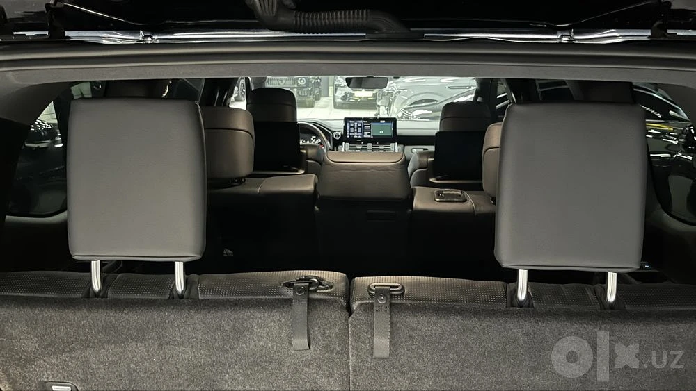Toyota Land Cruiser 300
