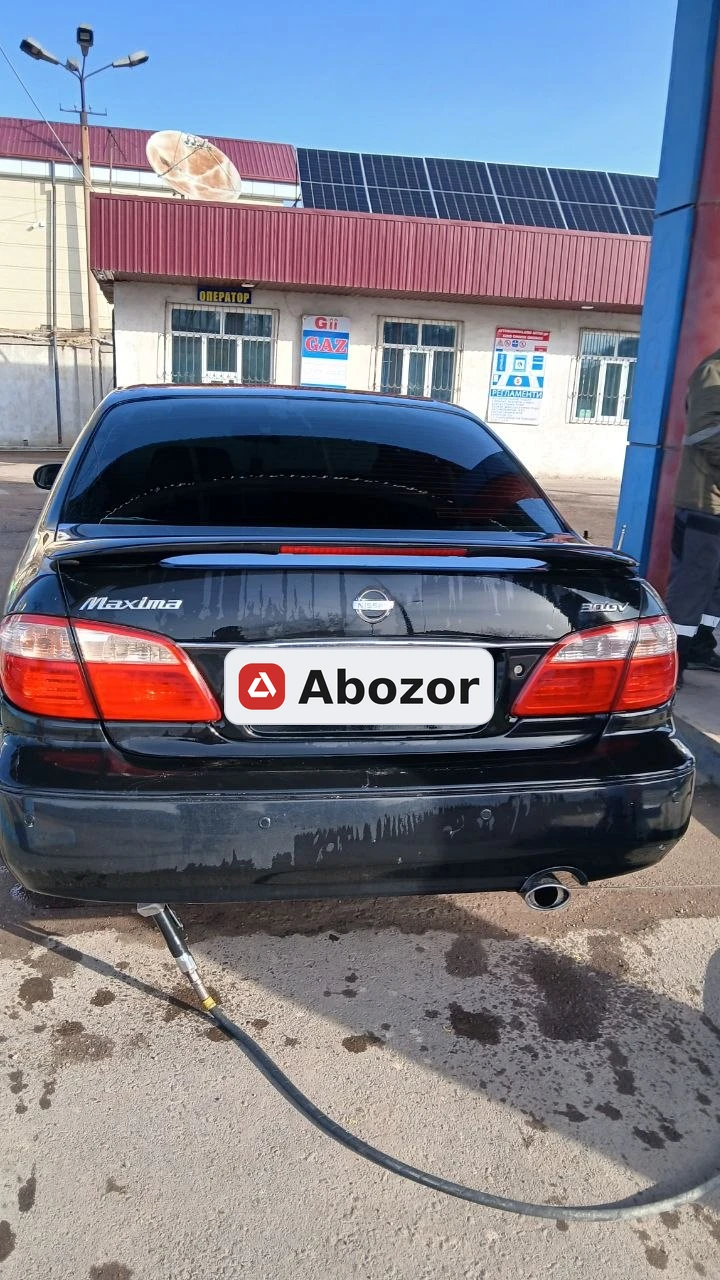 Nissan Maxima