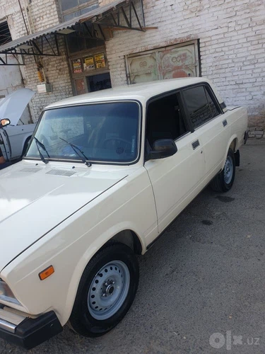 Lada (ВАЗ) 2107