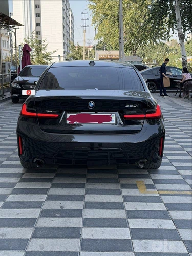 BMW 3200