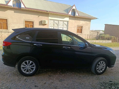 Haval M6