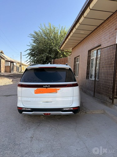 Kia Carnival, 2023, Toshkent