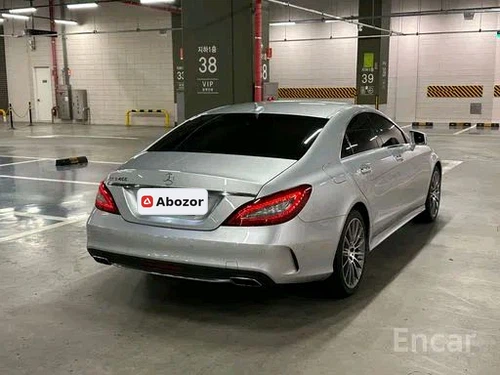 Mercedes-Benz CLS