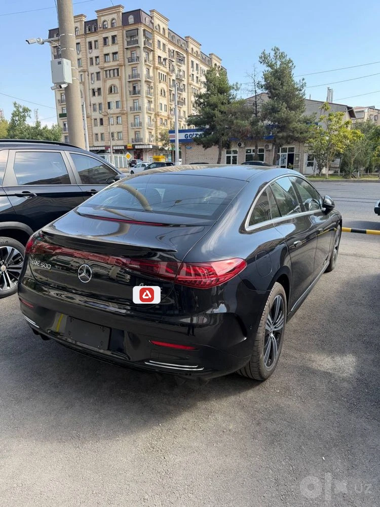 Mercedes-Benz EQE SUV AMG