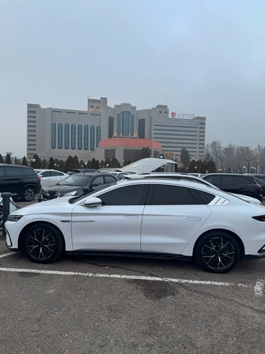 BYD Han