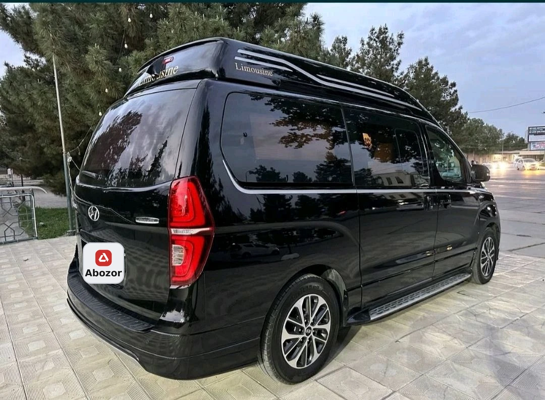 Hyundai Grand Starex