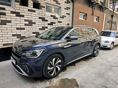 Volkswagen ID.6