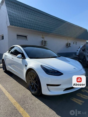 Tesla Model 3, 2022, Buxoro