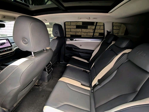 Volkswagen ID.6