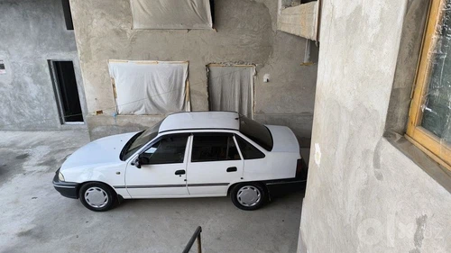 Daewoo Nexia, 1996, Toshkent